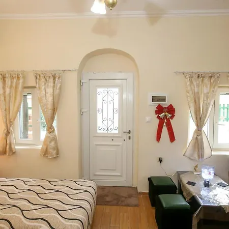 Mi Casa Verde Corfu Town 아파트